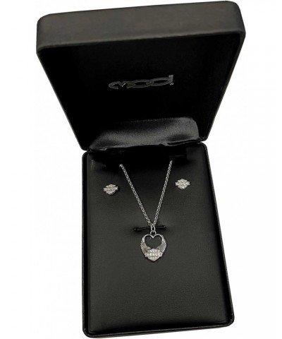 Harley-Davidson Womens Winged Heart Necklace & Earrings Gift Set, Silver HDS0004 $57.48 Jewelry Sets